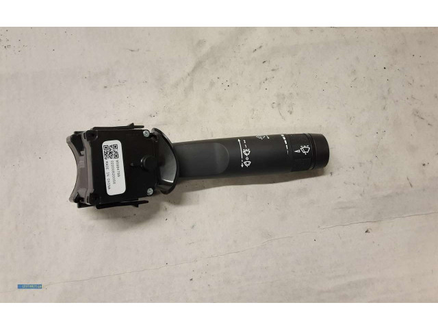 Ручка стеклоочистителей    Saab 9-5