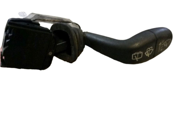 Панель приборов    Skoda Felicia I       