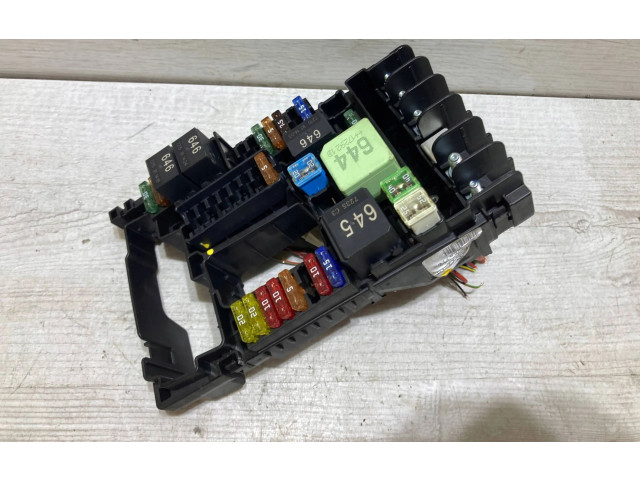 Блок предохранителей  5Q0937125G   Audi A3 S3 8V    