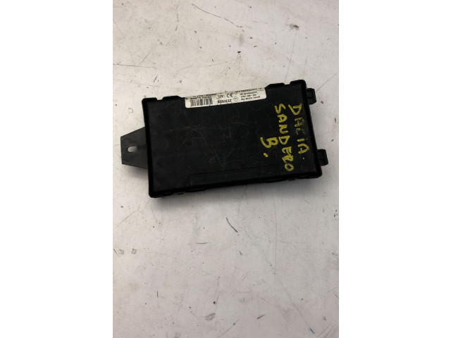 Блок комфорта Dacia Sandero