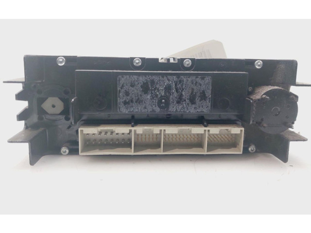 Блок управления климат-контролем 3U0820045A   Skoda Superb B5 (3U)