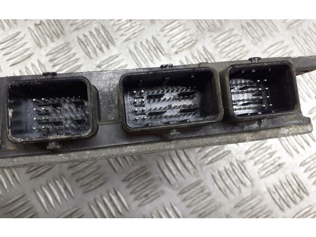 Řídící jednotka 8200374395 Nissan Micra 2004