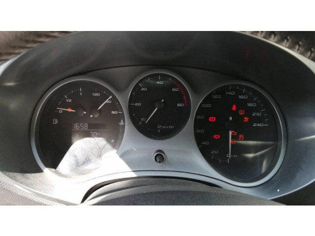 Přístrojová deska  Seat Leon (1P) 2005 A2C53348098  