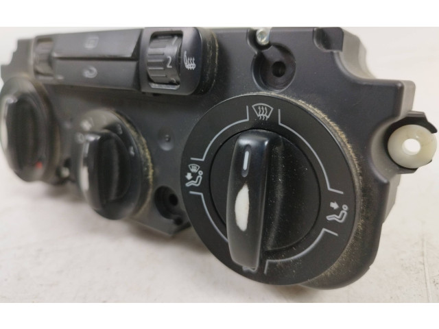 Блок управления климат-контролем 1K0819047BN, 5HB00872071 Volkswagen Caddy