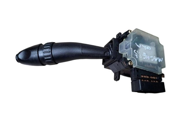 Ручка стеклоочистителей KIA Magentis