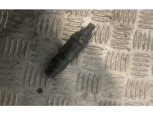 Форсунка     Jeep Cherokee XJ   