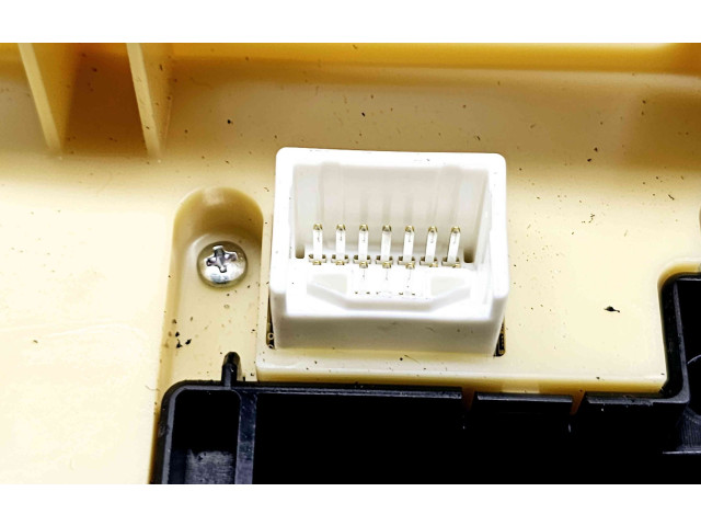 Блок управления климат-контролем OEM Lexus IS 220D-250-350