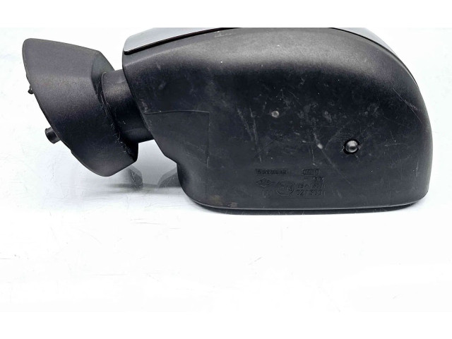 Зеркало электрическое Dacia Duster 2010 - 2017 года