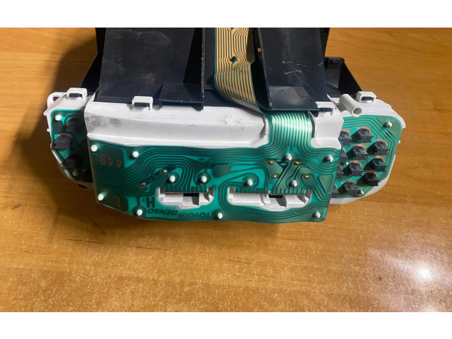 Панель приборов 4573001021, 8380052700   Toyota Yaris Verso       