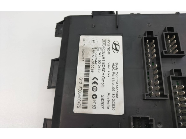 Блок предохранителей 954102CXXX   Hyundai Coupe    