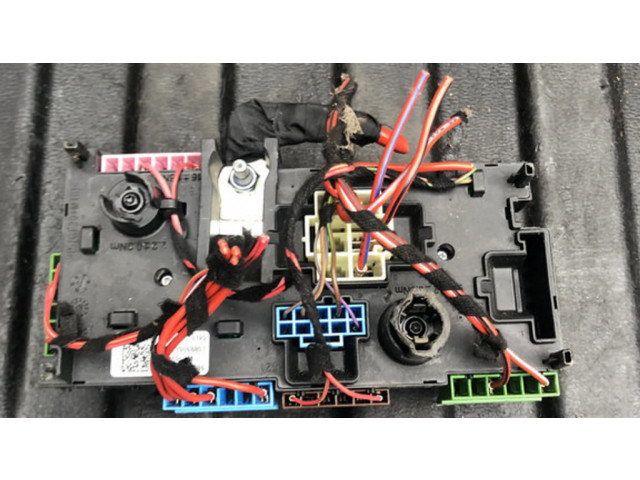 Pojistková skříňka A0009822923, 58HL16F06 Mercedes-Benz E W238 2020