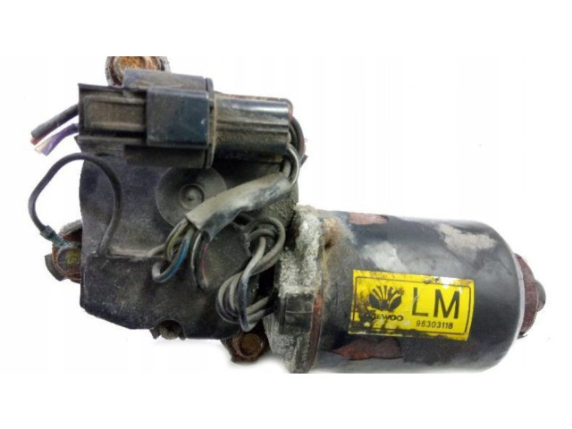 Двигатель стеклоочистителей