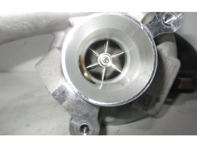 Турбина Volkswagen Golf VII 04E145721R