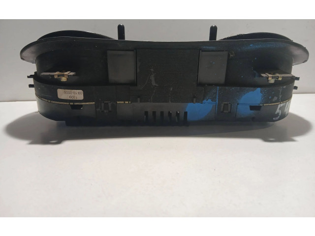 Панель приборов 8Z0920900 Audi A2