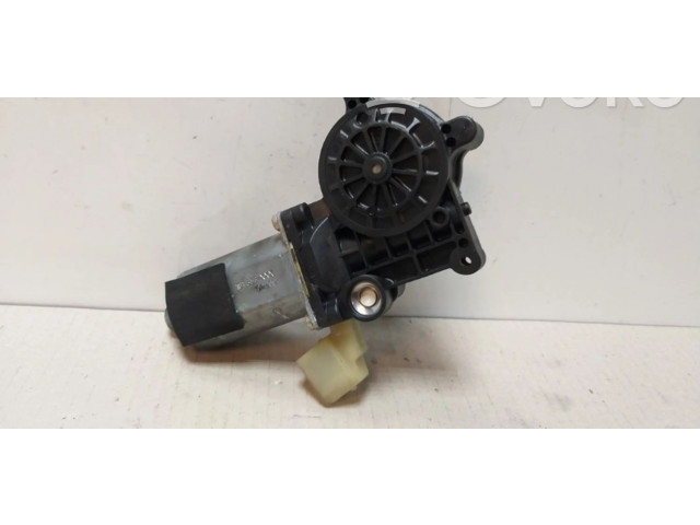 Моторчик дворников 130821760, 1013530209    Volvo V70