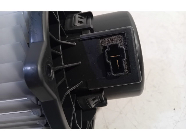 Вентилятор печки    EB1D1NXJAA   KIA Ceed