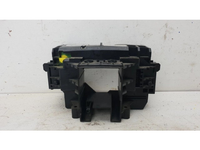 Блок управления 30772390 Volvo XC70