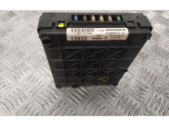 Блок предохранителей 8200033521B   Renault Scenic I    
