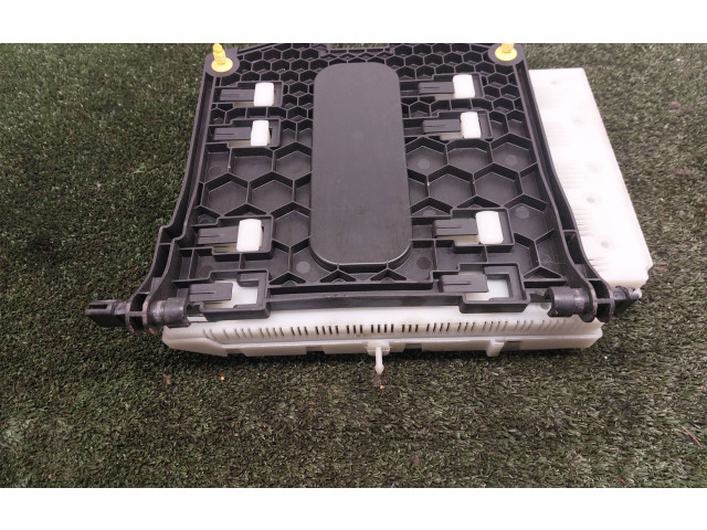 Блок предохранителей  AG9T14A073BE   Ford S-MAX    