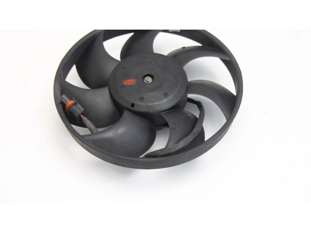 Вентилятор радиатора     30668629, 30668629    Volvo V70 