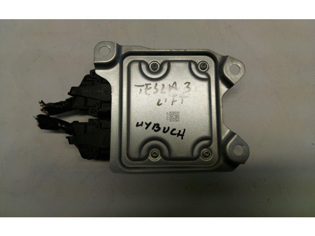 Блок подушек безопасности 1512876-00-E Tesla Model 3