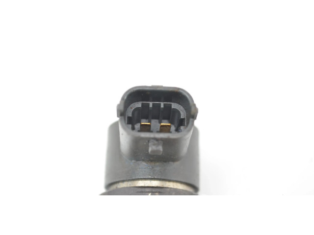 Форсунка 338004A500, 0445110275    KIA Sorento для дизельного двигателя D4CB 2.5