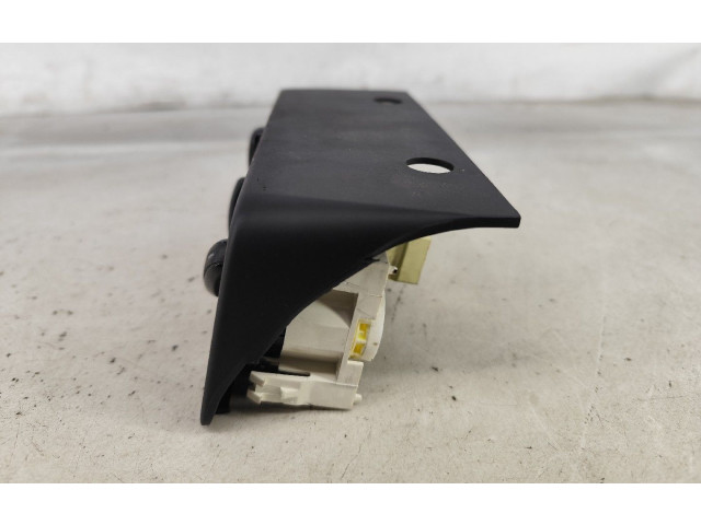 Блок управления климат-контролем 8X0820045 Audi A1