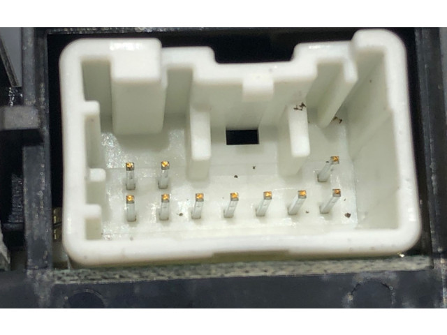 Дисплей    30797853   Volvo V50