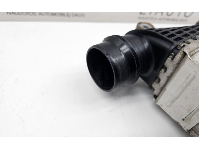 Интеркулер GX736K775AB Jaguar XE