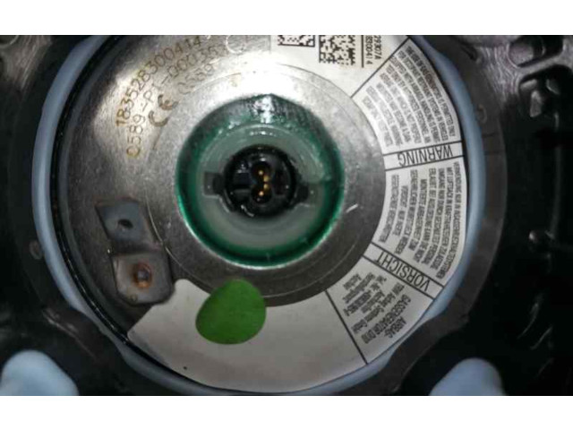 Подушка безопасности водителя 32214989 Volvo XC40