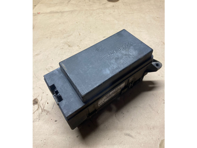 Блок предохранителей 911613E010, 1006A12015 KIA Sorento