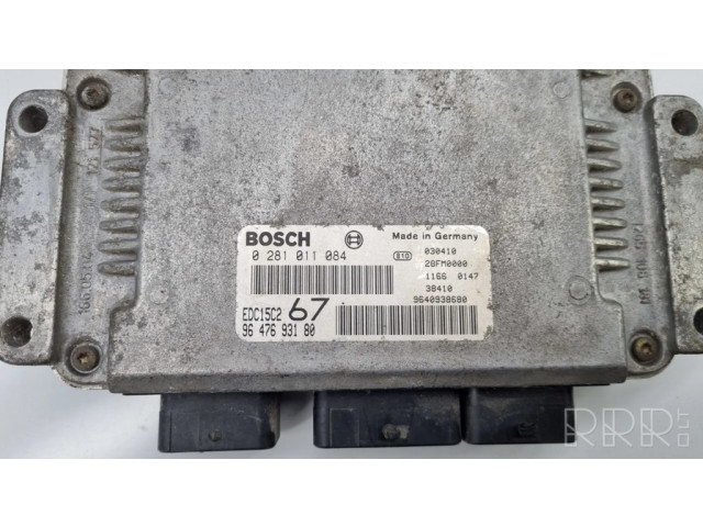 Блок управления двигателя 0281011084, 9647693180   Citroen Xsara Picasso