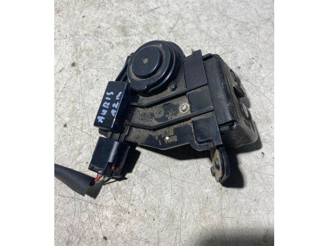 Zámek zadních dveří Toyota Auris 150 2011