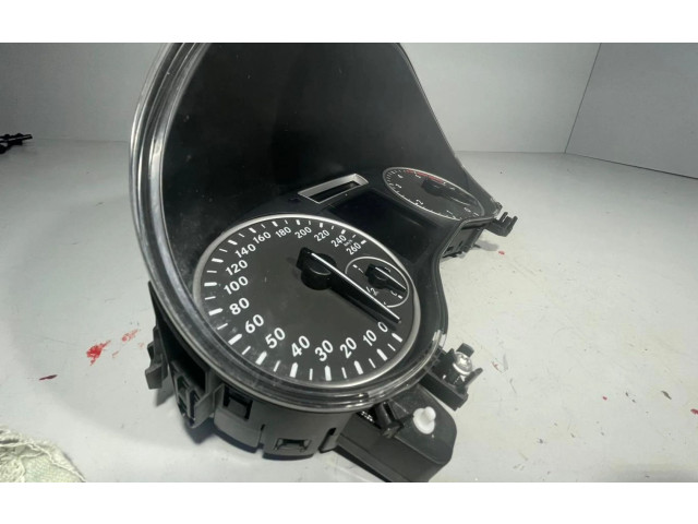 Панель приборов A1769009300   Mercedes-Benz A W176       