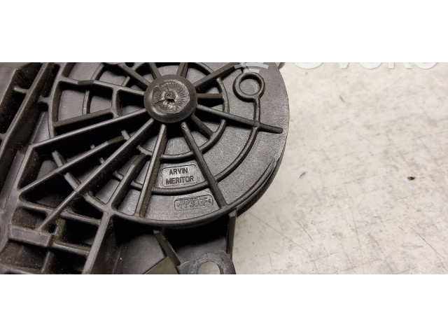 Vstřikovač 6Q1959802, 440881D0   Volkswagen Transporter - Caravelle T5     