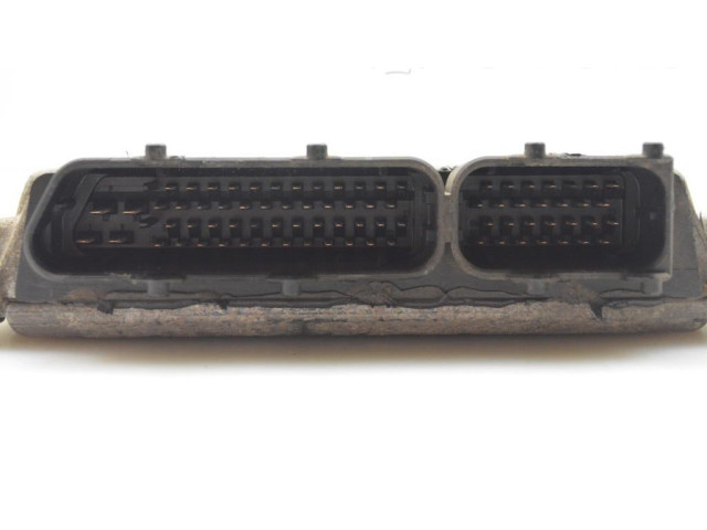 Řídící jednotka 038906013E Volkswagen Caddy 1998