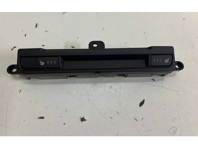 Дисплей    BHR155260   Mazda CX-3