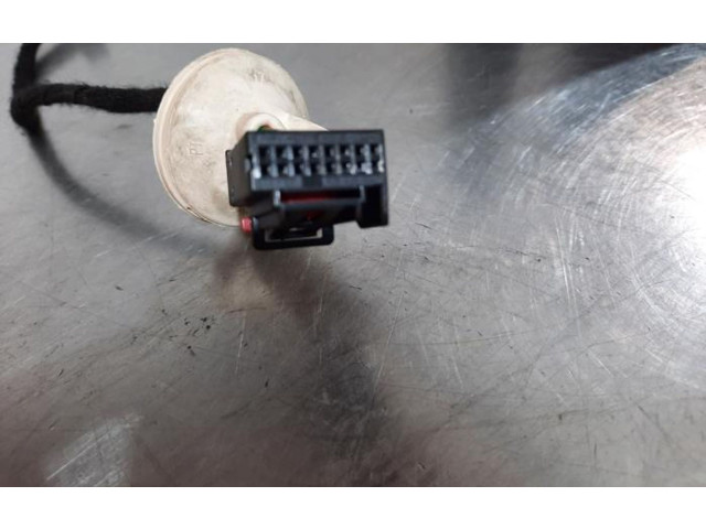 Зеркало электрическое Skoda Karoq 2017 - года