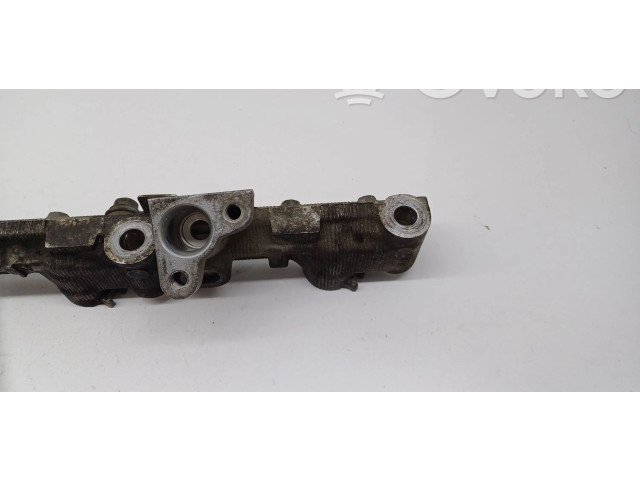 Топливная рампа Lexus IS 220D-250-350