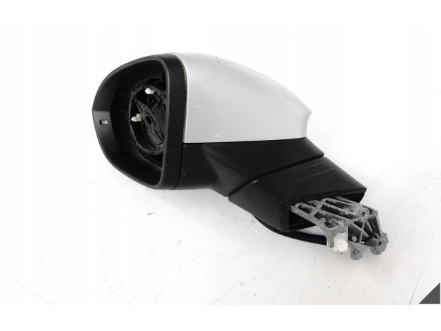 Зеркало электрическое Volkswagen Golf VIII 2019 - года