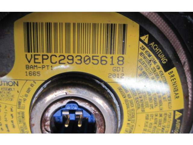 Подушка безопасности водителя Dacia Duster