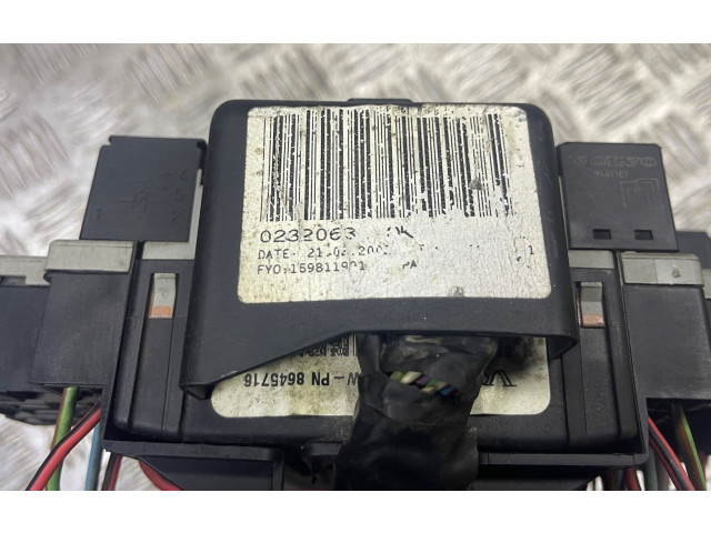 Блок предохранителей 9162316, 0232063 Volvo V70