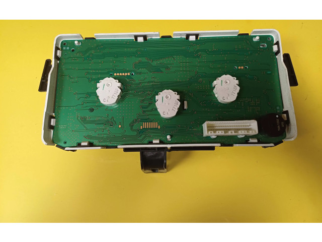 Přístrojová deska Nissan Micra 2008 BG03D, 37H7EPP