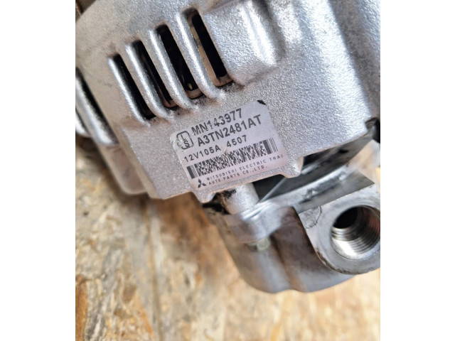 Генератор MD147245R   Mitsubishi Pajero      