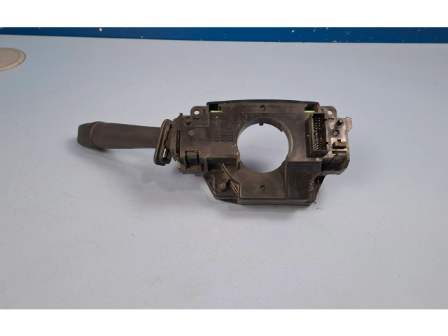 Ручка стеклоочистителей 9452387, 8691548 Volvo S60