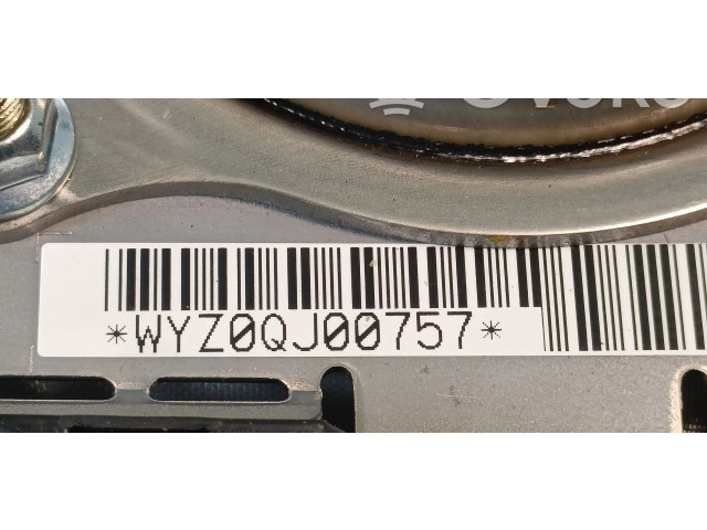 Подушка безопасности водителя WYZ0QJ00757   Subaru Forester SJ