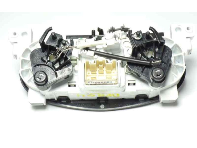 Модуль блока управления кондиционером 275102784R, 5P3743000 Dacia Dokker