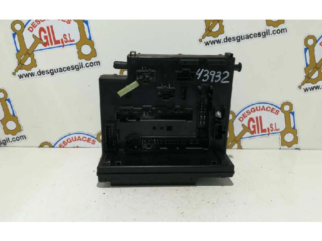 Блок предохранителей  97AG14A073EC, 43932   Ford Escort    