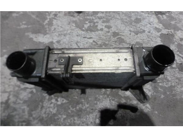 Интеркулер  8200471885   Renault Clio III 