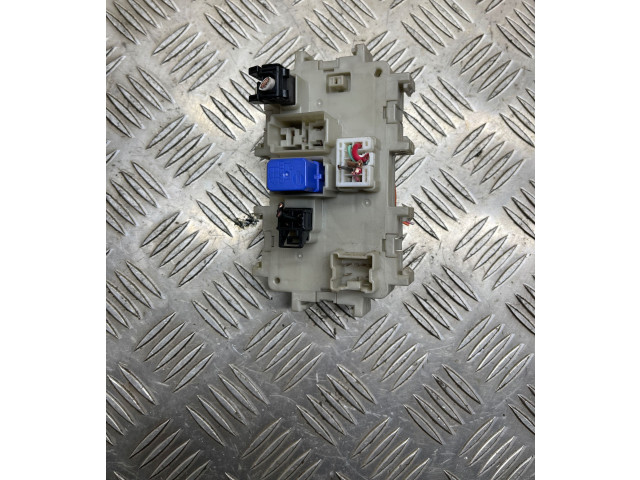 Pojistková skříňka 1052918, J0285 Nissan Navara D40 2013